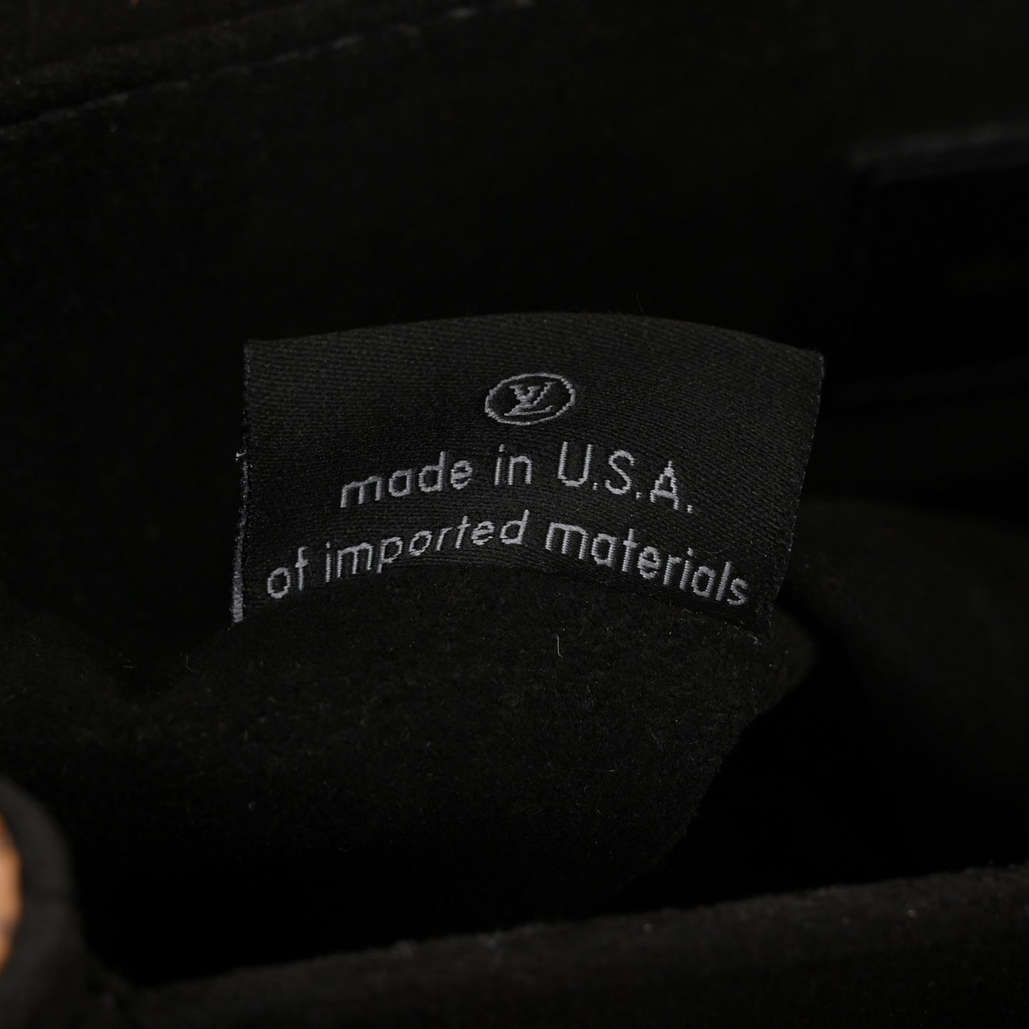 Reverse Monogram Pochette Metis