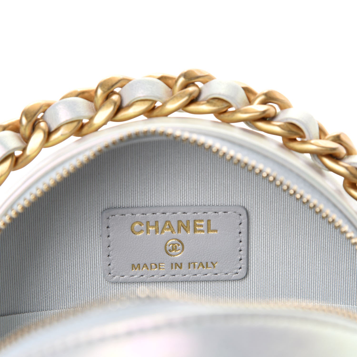 Chanel Iridescent Calfskin Quilted 19 Round Clutch With Chain White 8 of 10