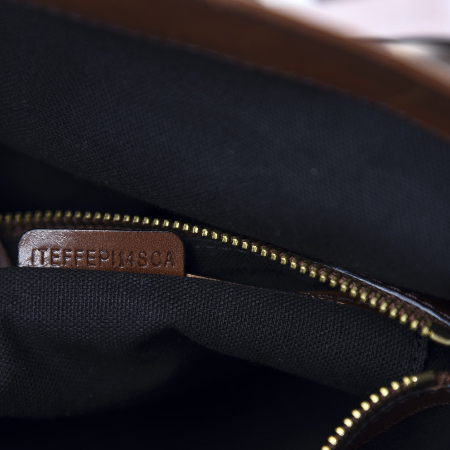 House Check Bridle Calfskin Medium Gosford Hobo Dark Tan