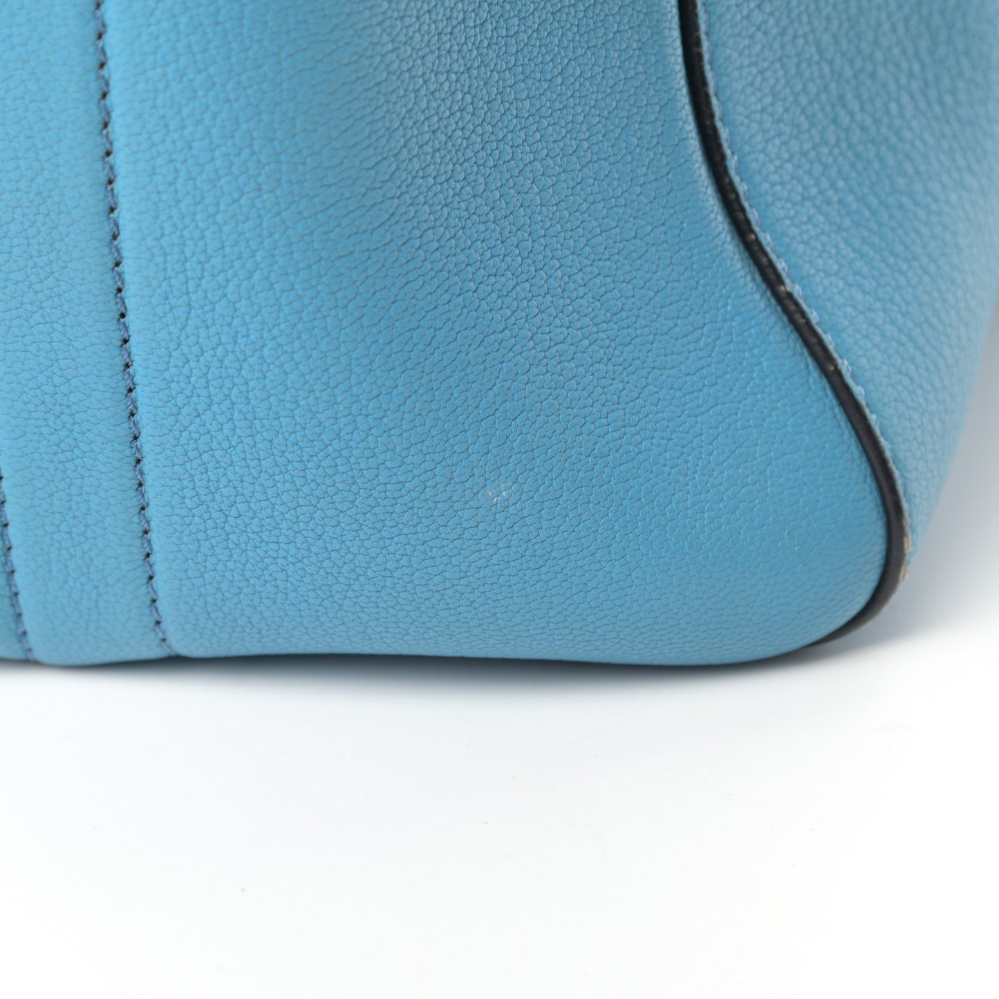 Sugar Goatskin Medium Antigona Medium Blue