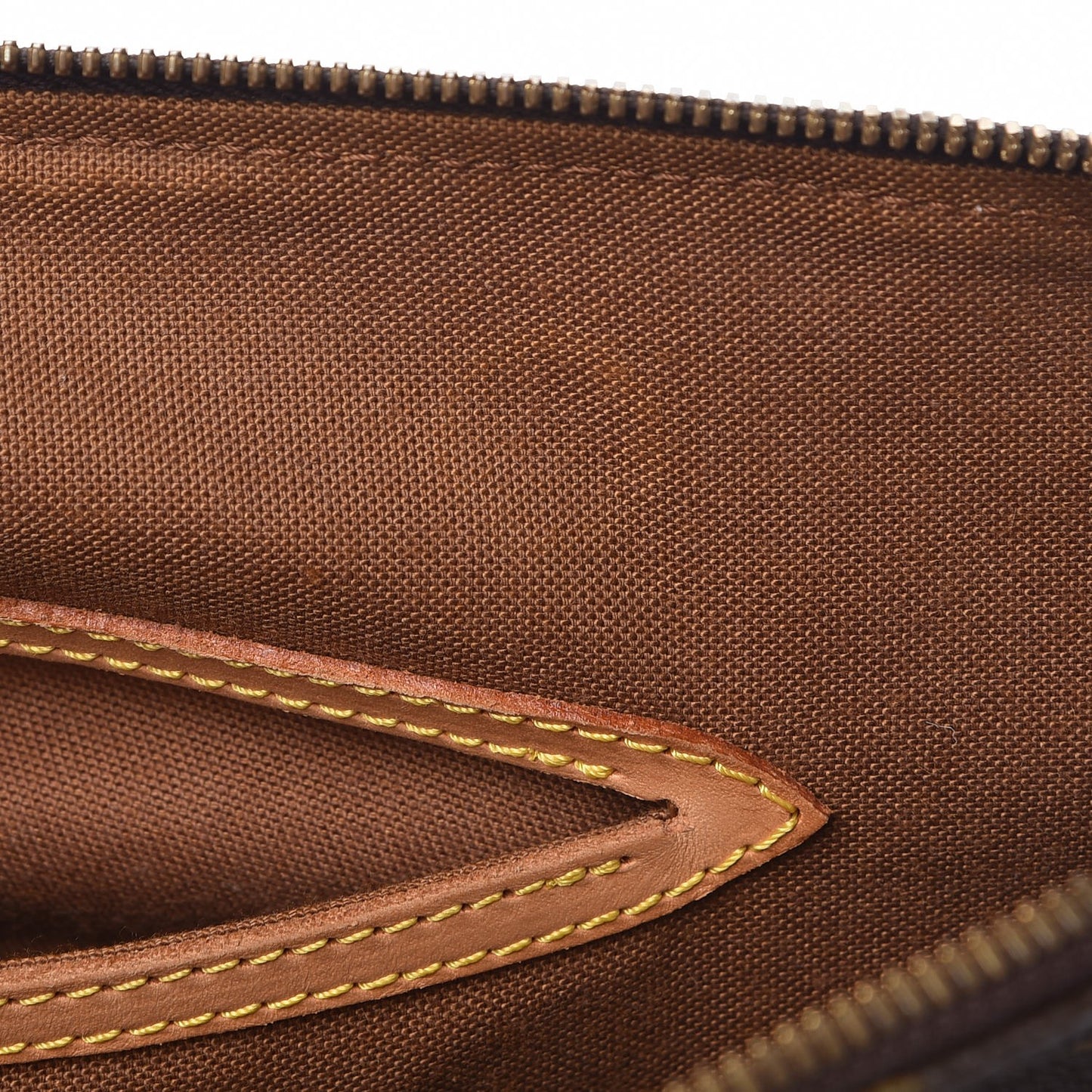 Monogram Alma PM
