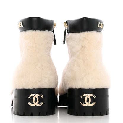 Chanel Shearling Lambskin Logo Ankle Boots 38.5 Ivory Black 5 of 14