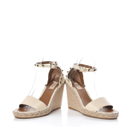 Valentino Garavani Grained Calfskin Rockstud Ankle Strap Espadrille Wedge Sandals 38 Light Ivory 6 of 9