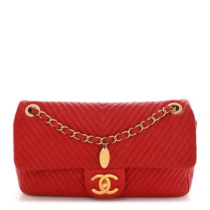 Chanel Wrinkled Lambskin Chevron Quilted Medium Flap Red 1 of 10