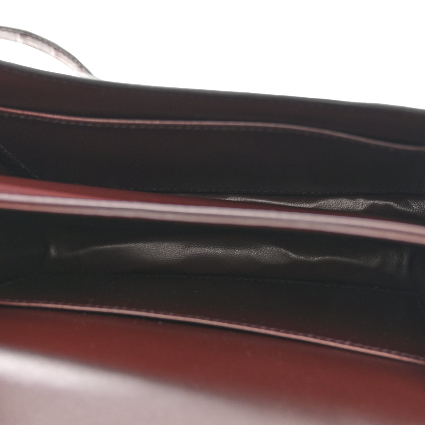 Matte Alligator Constance 18 Rouge Sellier