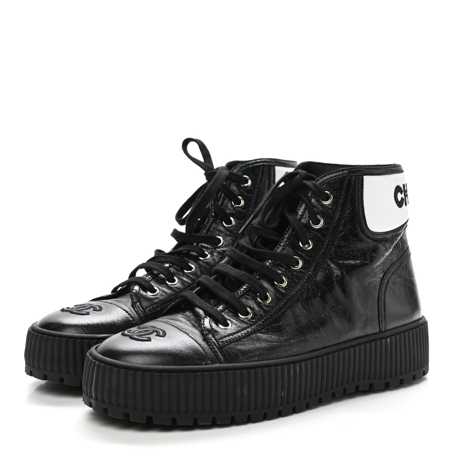 Aged Calfskin Lace Up Cap Toe Sneakers 40 Black White