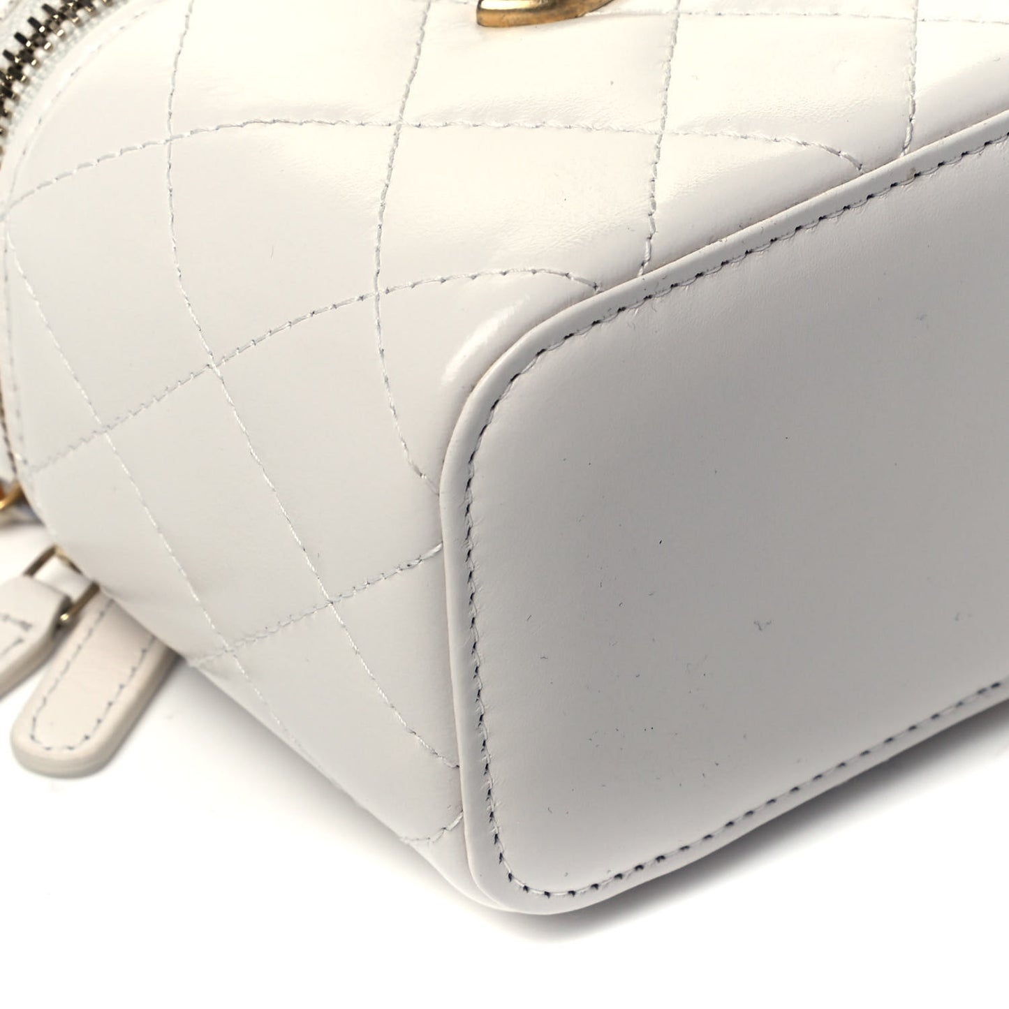 Calfskin Quilted Mini Perfect Fit Vanity Case With Chain White