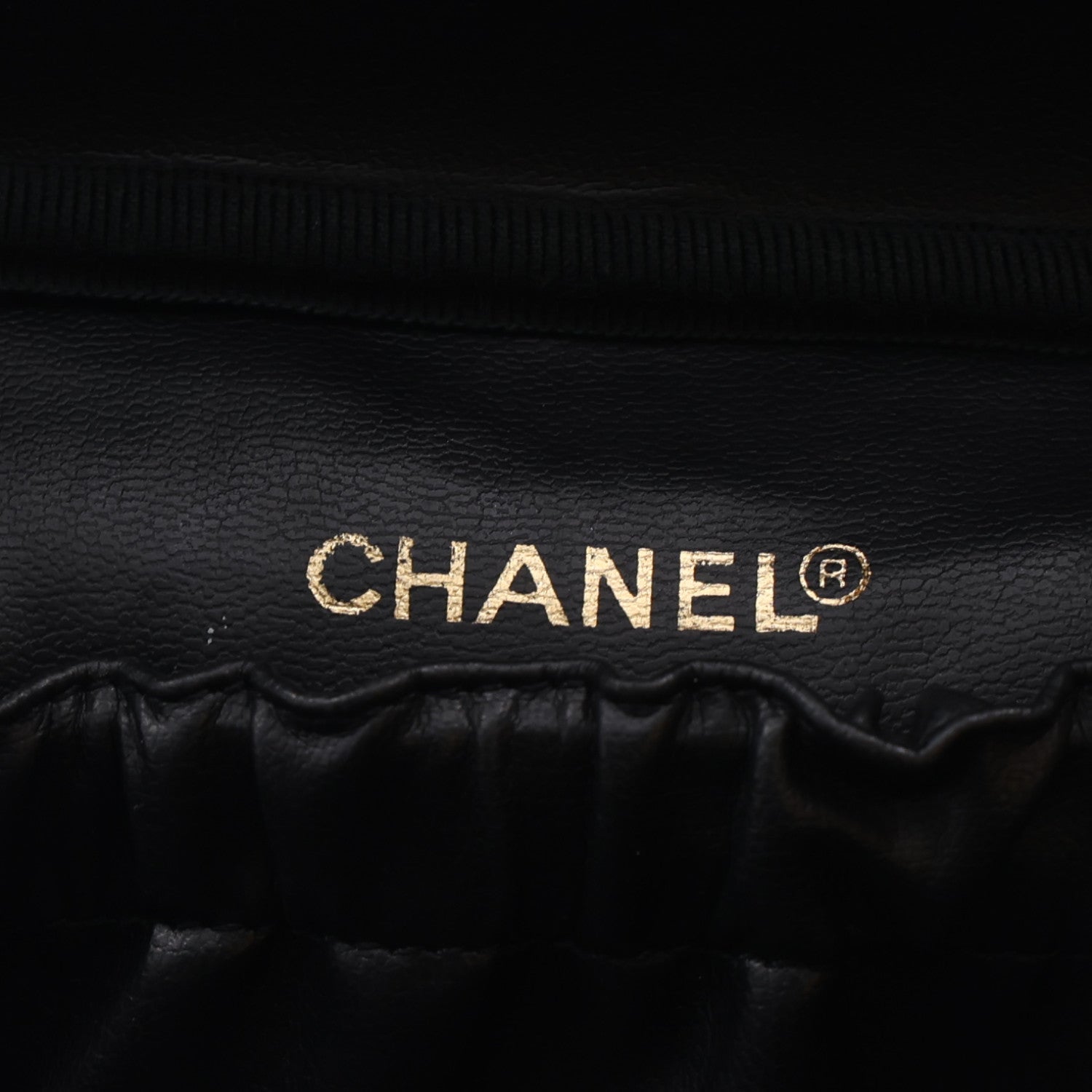 Chanel Caviar CC Vanity Cosmetic Case Black 6 of 11