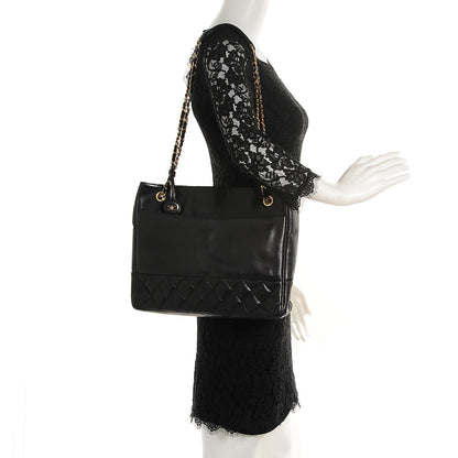 Chanel Lambskin Shoulder Bag Black 2 of 8
