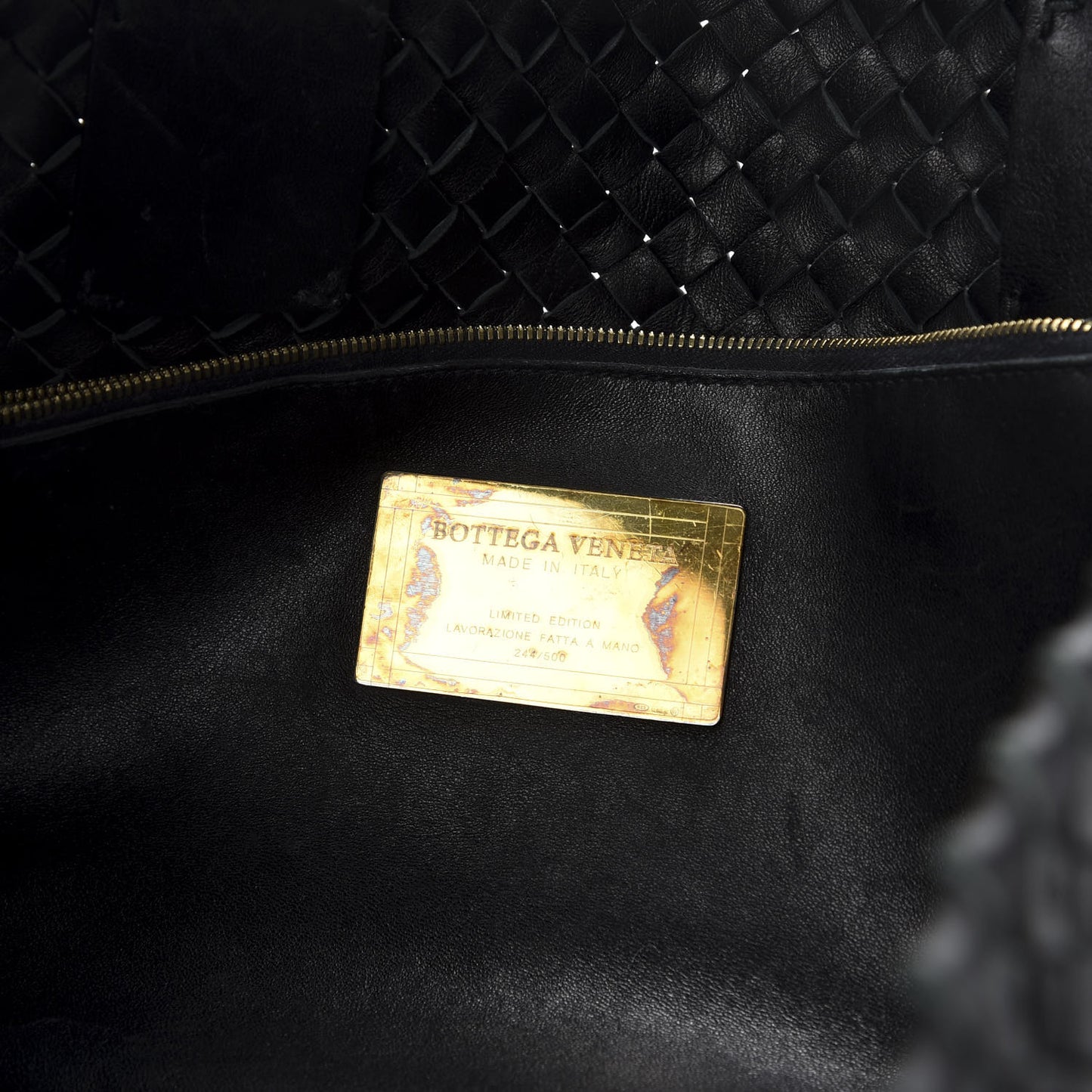 Nappa Intrecciato Medium Cabat Black