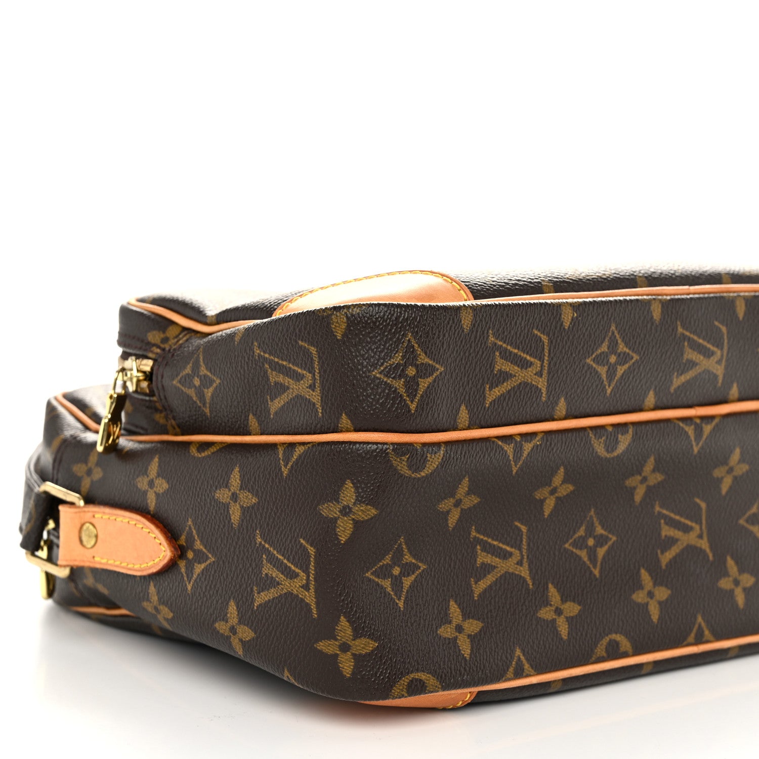 Louis Vuitton Monogram Nil 28 9 of 12
