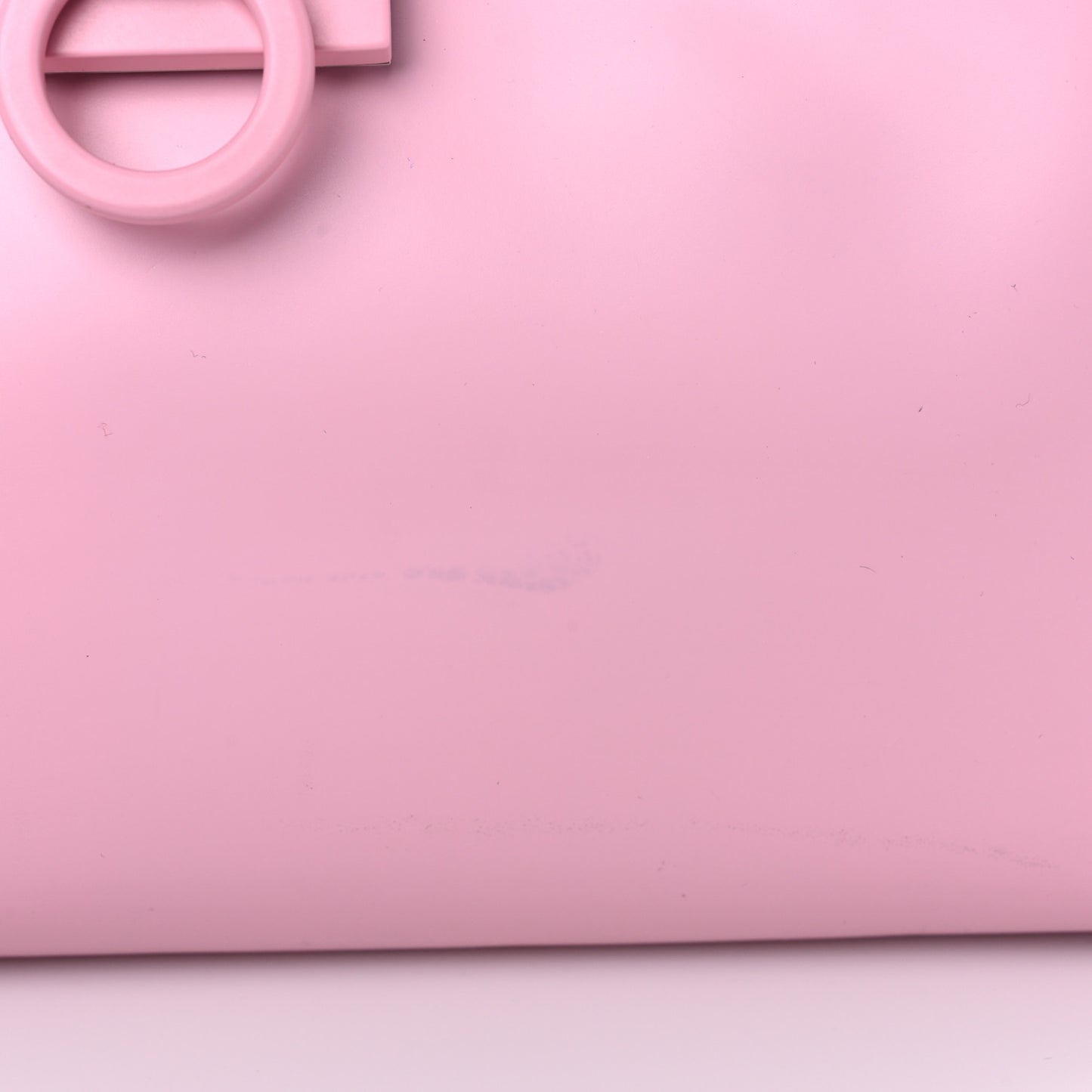 Calfskin Trifolio Shoulder Bag Cheerleader Pink