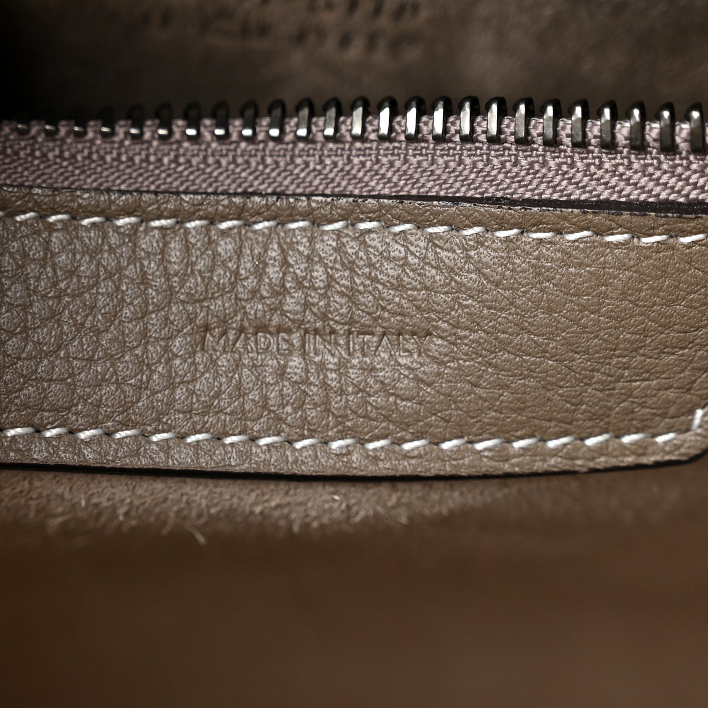 Drummed Calfskin Micro Luggage Souris