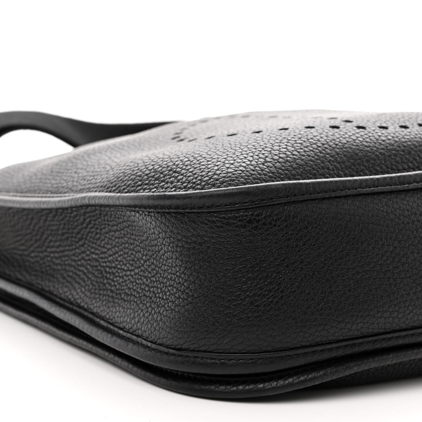 Taurillon Clemence Evelyne III PM Black