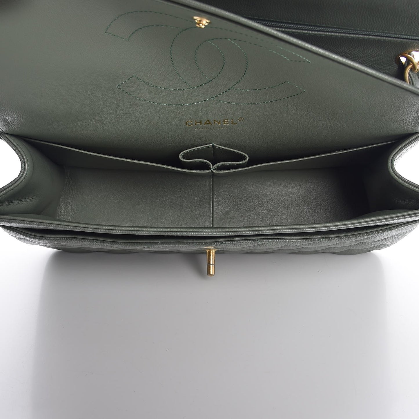 Iridescent Caviar Quilted Jumbo Double Flap Green