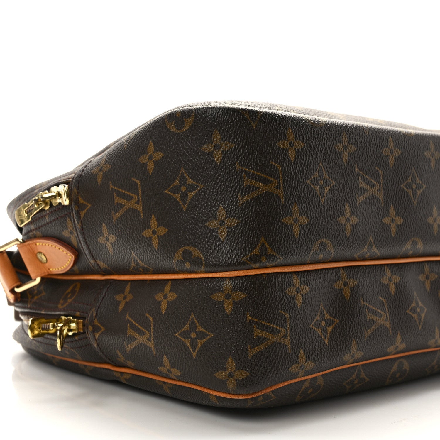 Louis Vuitton Monogram Reporter GM 9 of 13