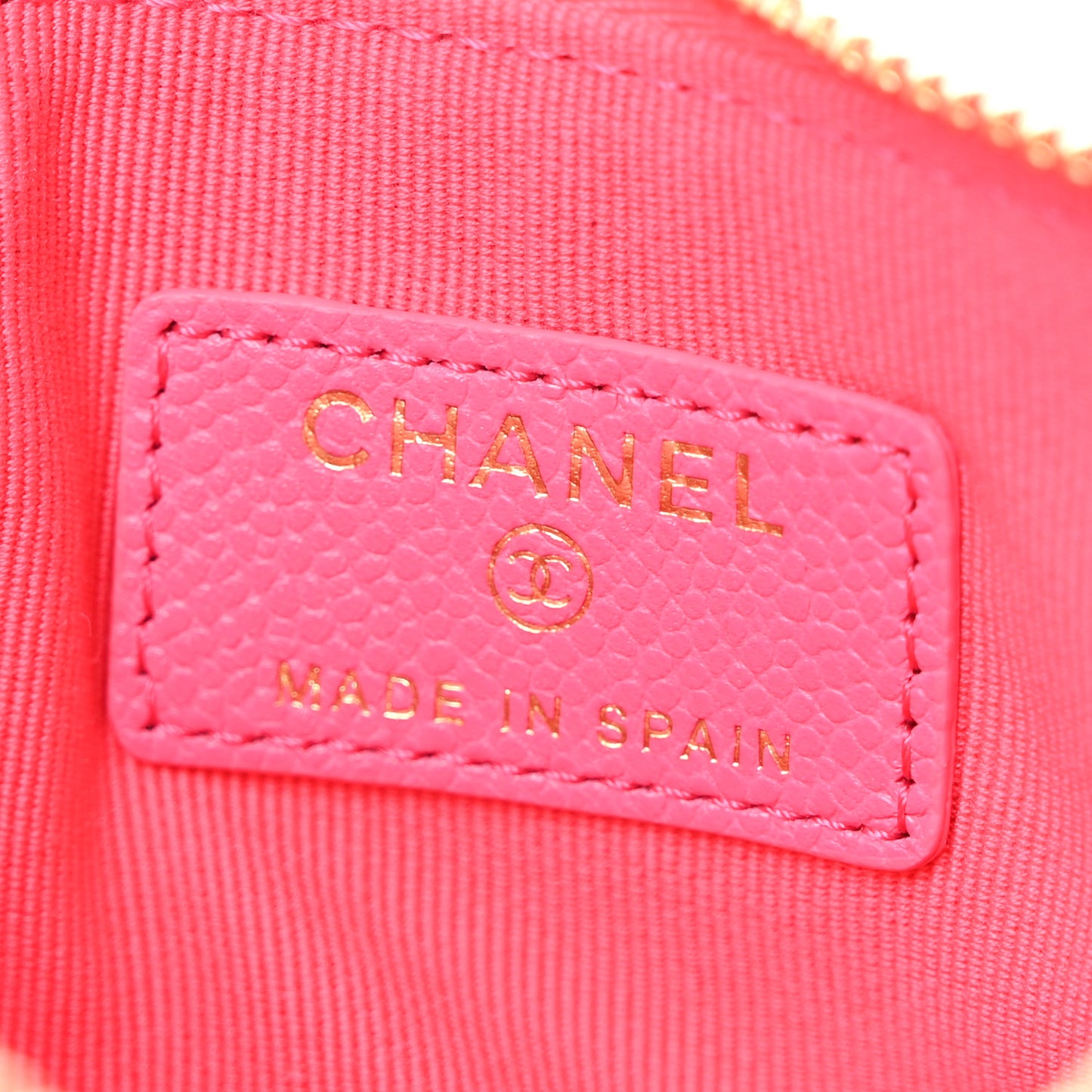 Caviar Quilted Small Cosmetic Case Fuchsia