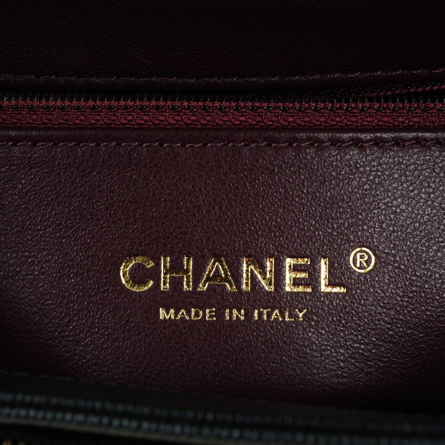Caviar Quilted Medium Business Affinity Flap Black