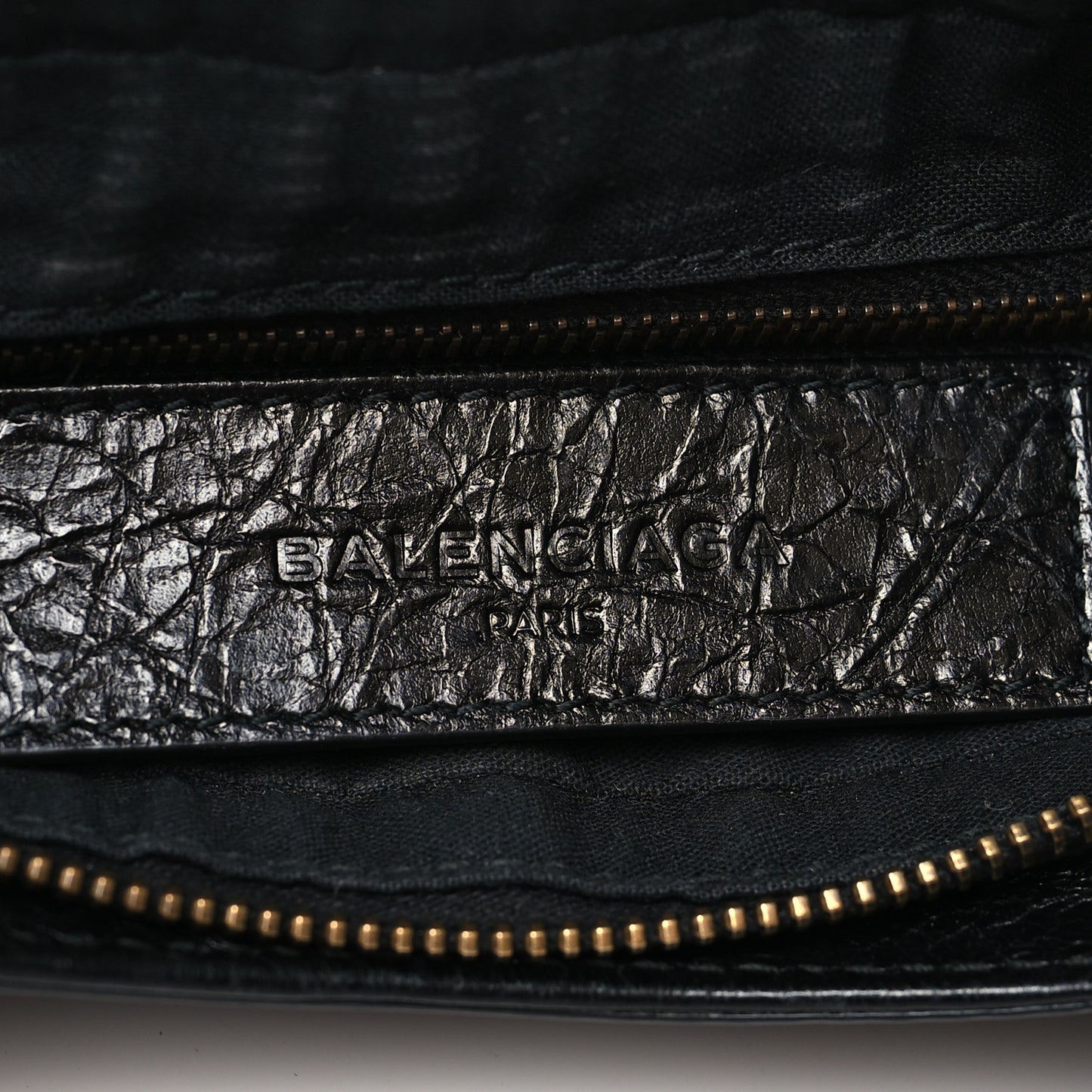Agneau Classic Hardware Hip Black