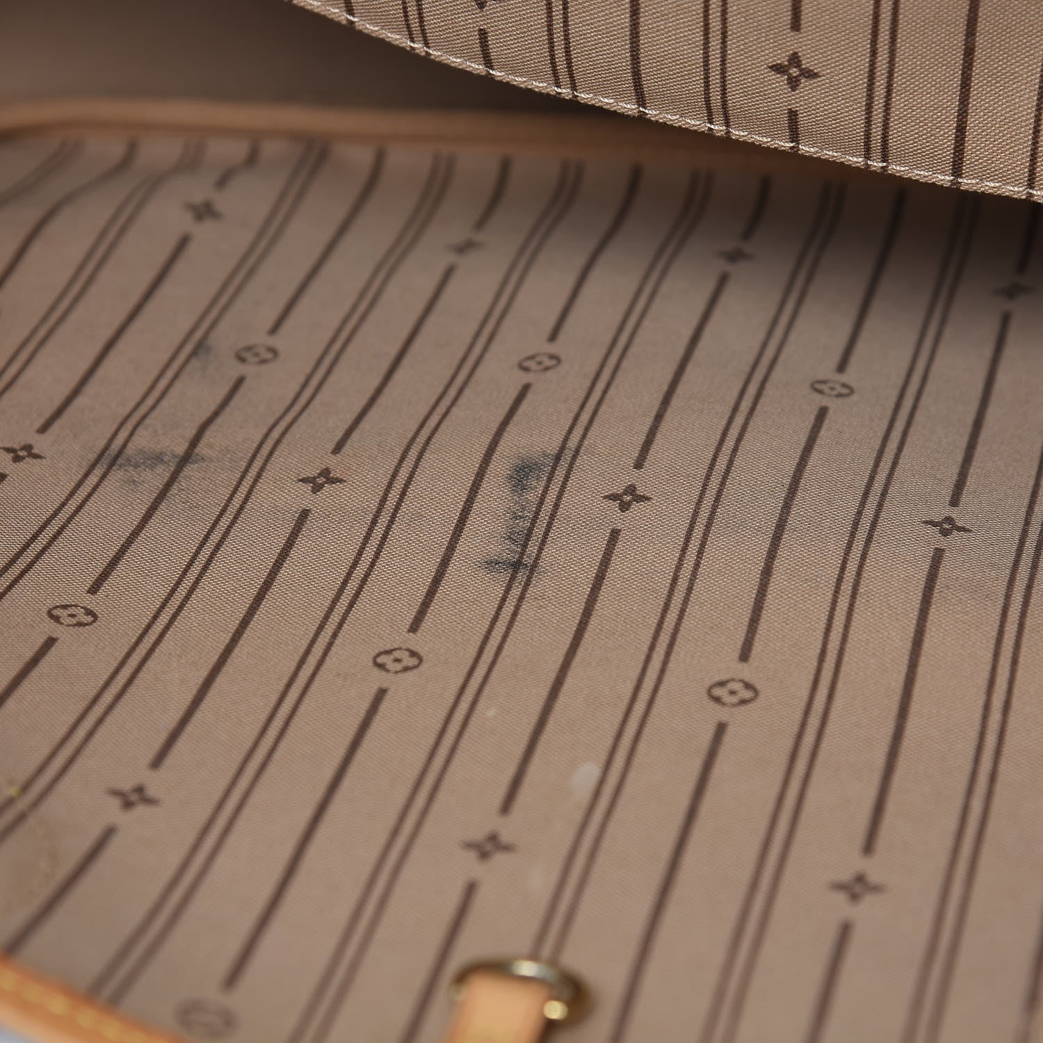 Louis Vuitton Monogram Neverfull GM 8 of 25