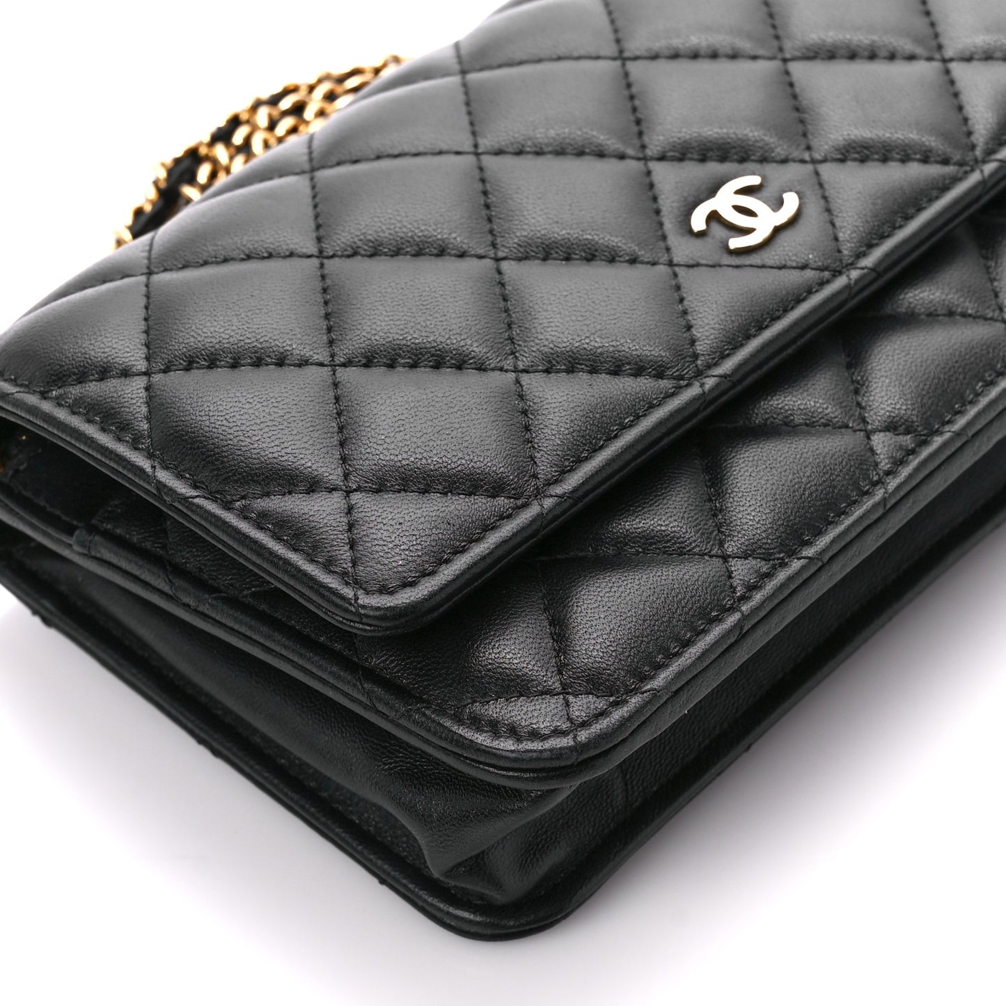 Lambskin Quilted Wallet On Chain WOC Black