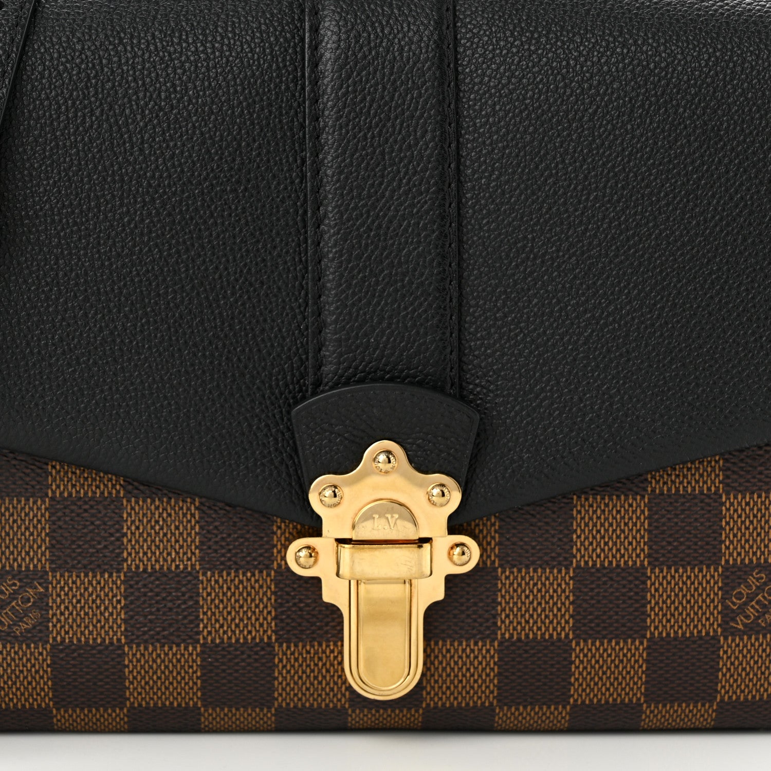 Louis Vuitton Damier Ebene Clapton Black 7 of 9