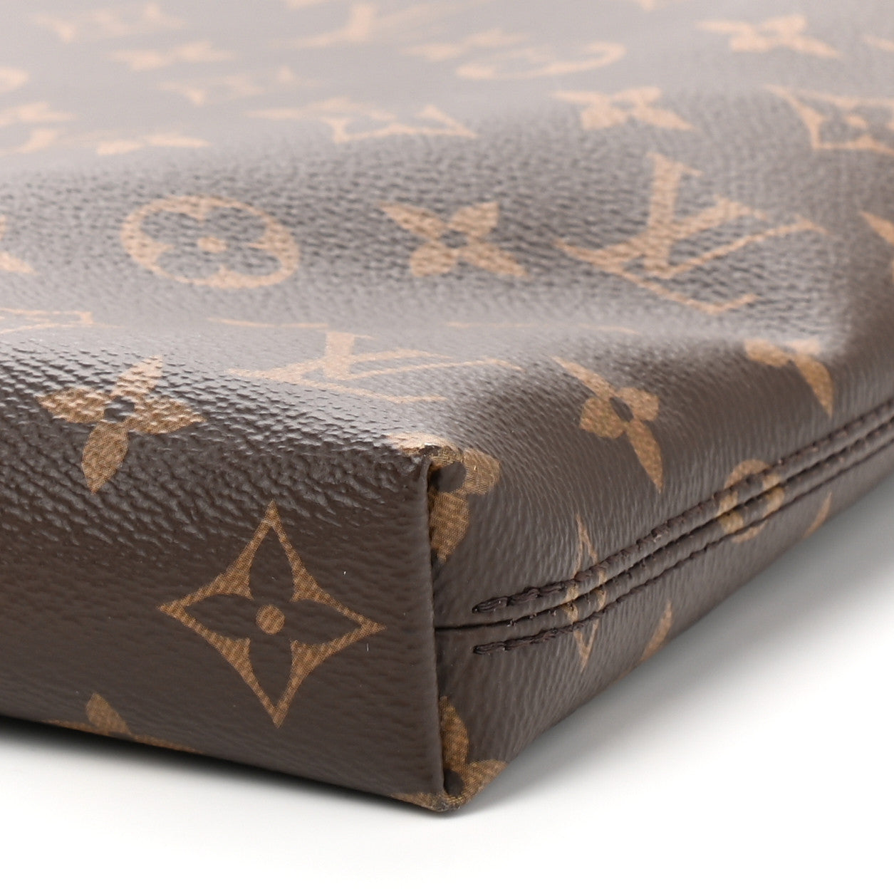 Louis Vuitton Monogram Carry It 8 of 9