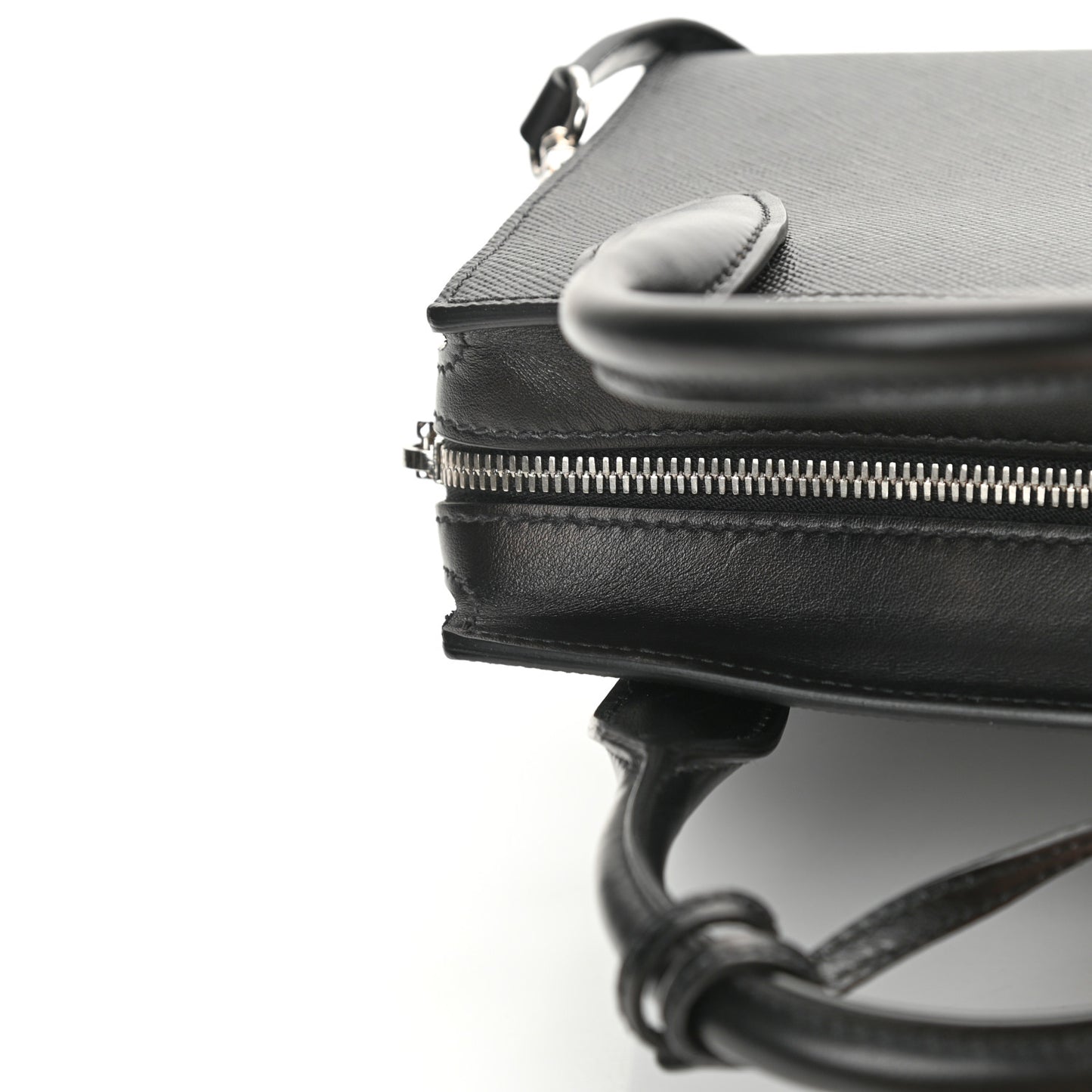 Saffiano Cuir Calfskin Small Kristen Black