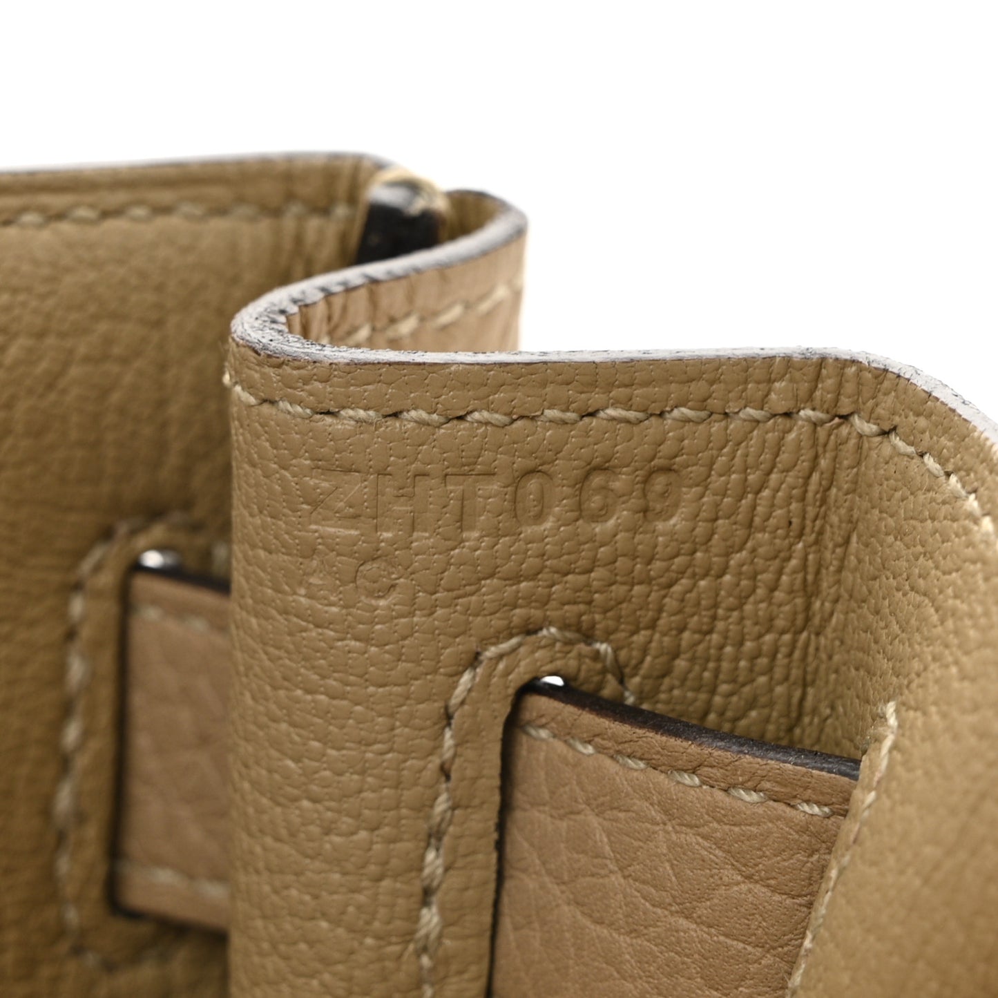 Taurillon Clemence Kelly Retourne 28 Trench