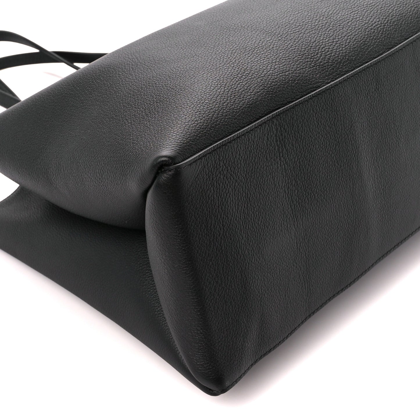 Grained Calfskin Lockme Shopper Black