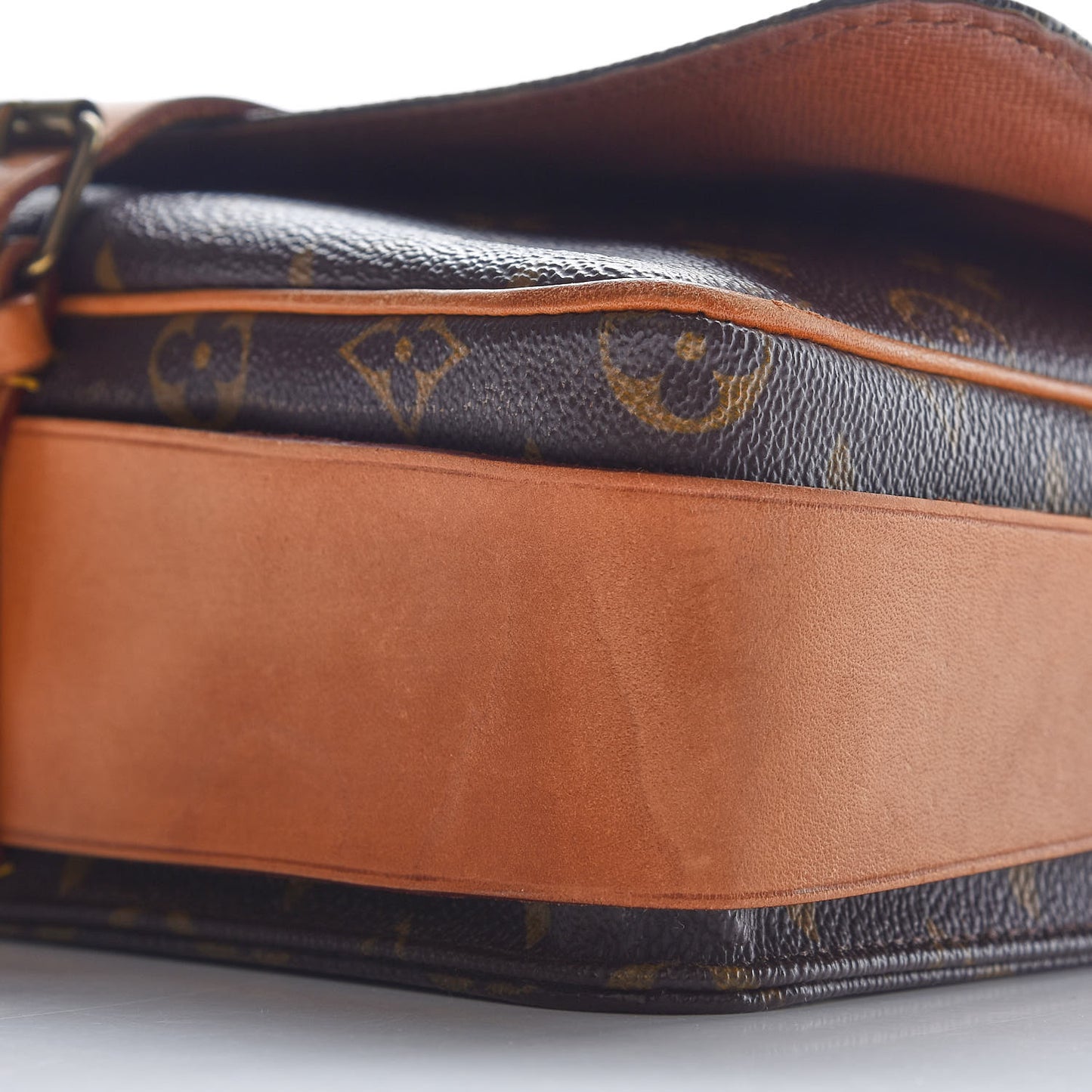 Monogram Cartouchiere 26
