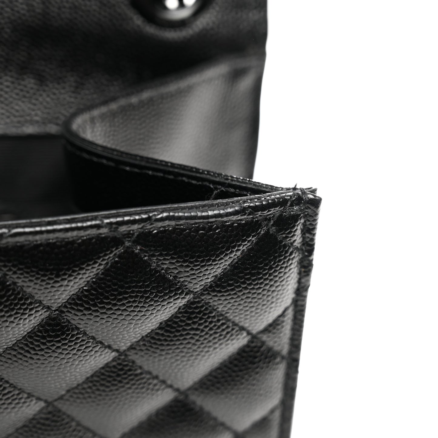 Grain De Poudre Textured Mixed Matelasse Large Triquilt Monogram Monochrome Satchel Black