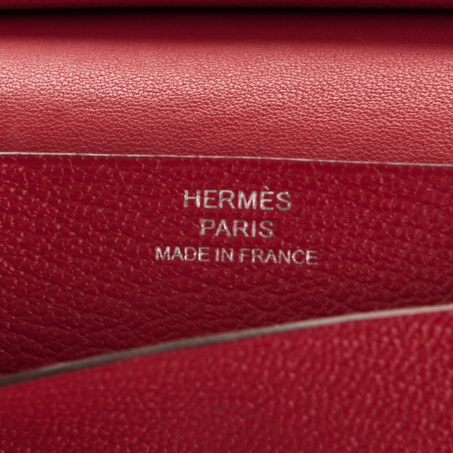 Chevre Mysore Mini Bearn Wallet Rouge Casaque