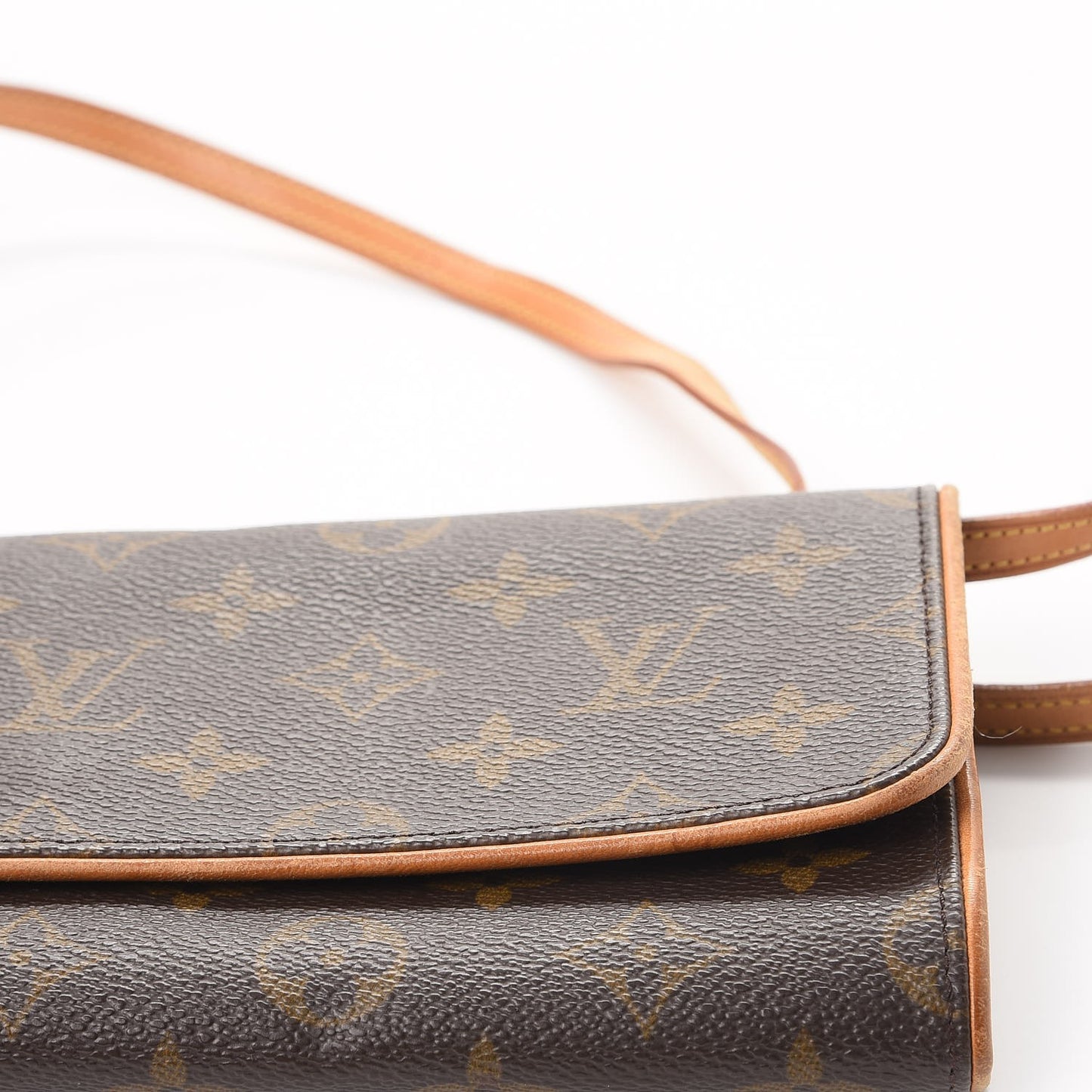 Monogram Pochette Twin GM