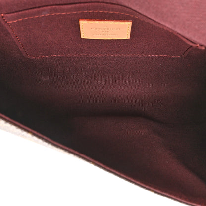 Louis Vuitton Monogram Favorite MM 5 of 11