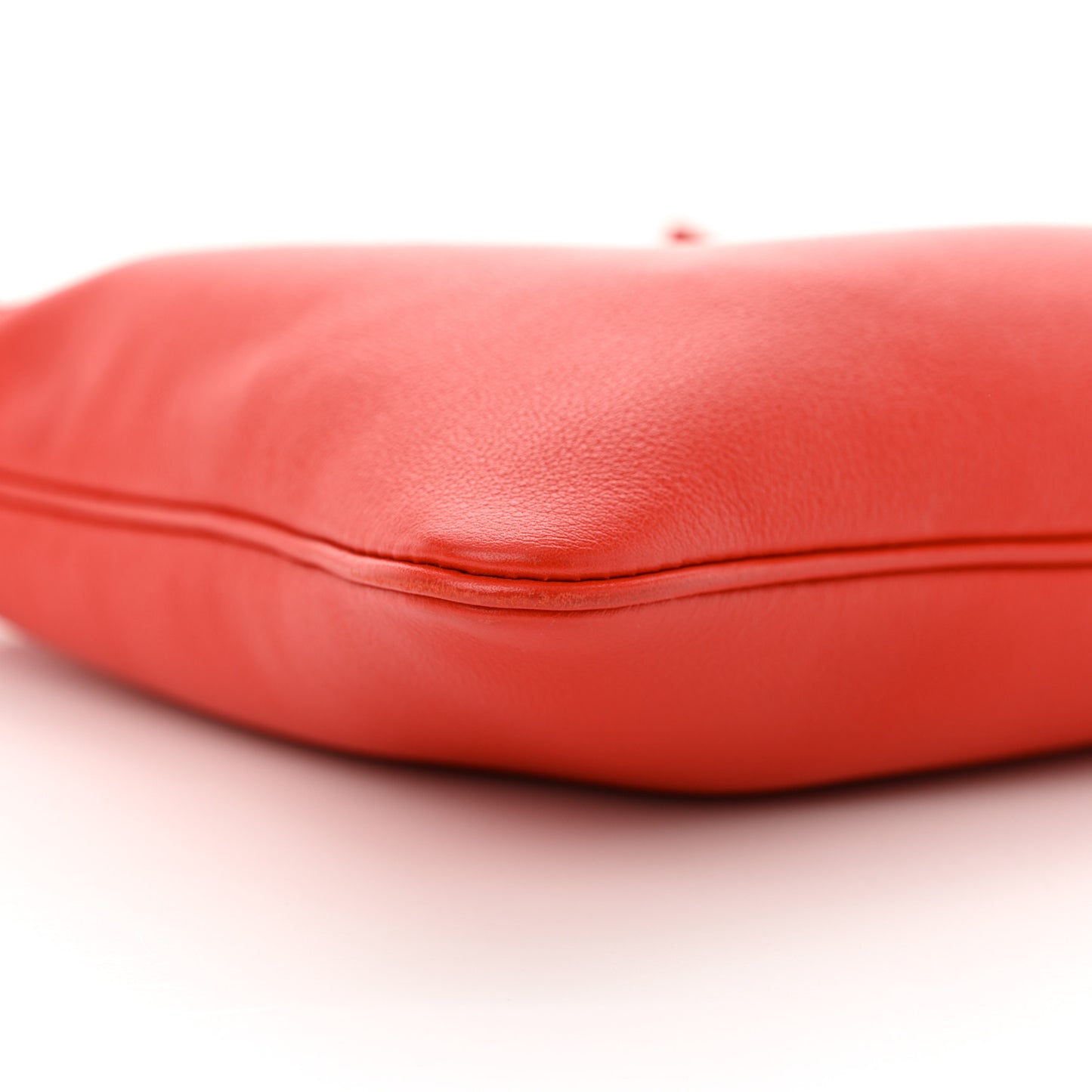 Milo Lambskin Swift Mini Aline Rouge De Coeur