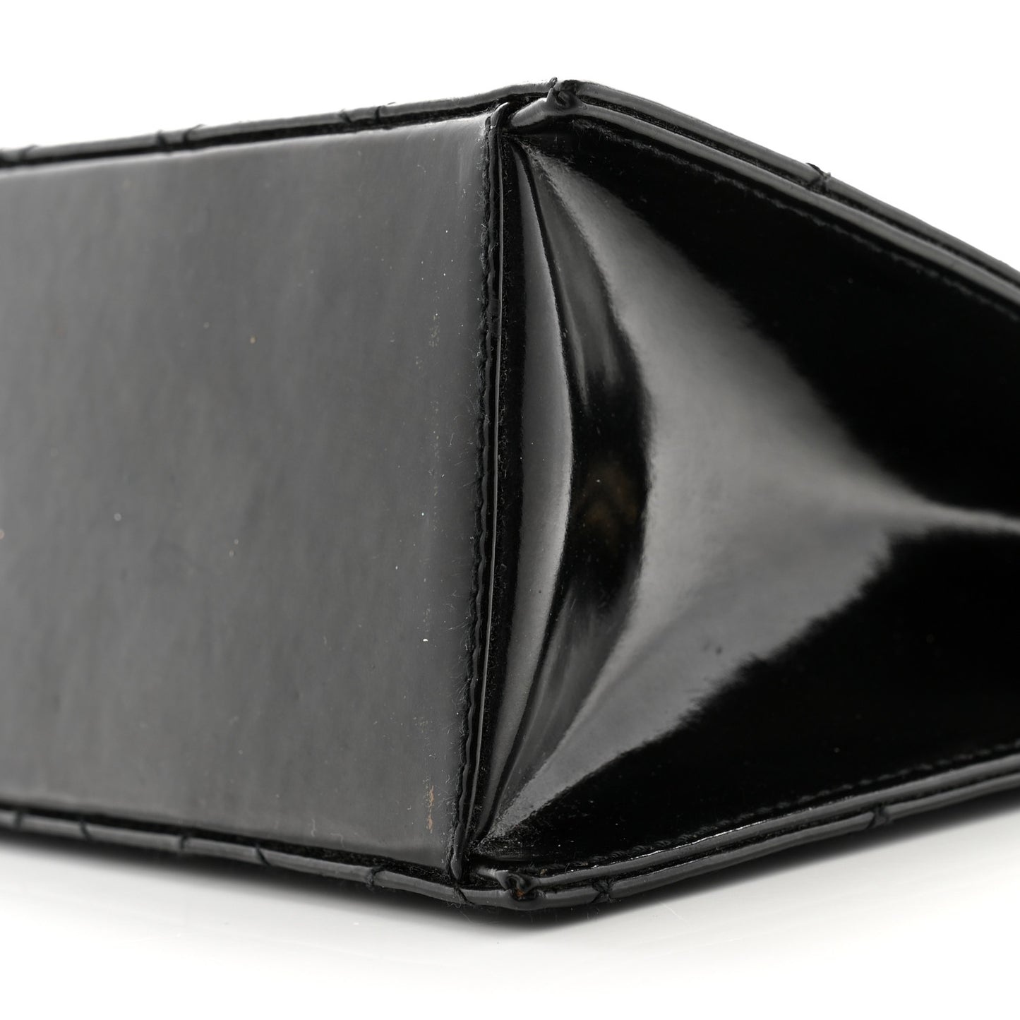 Patent Medium Kelly Flap Black