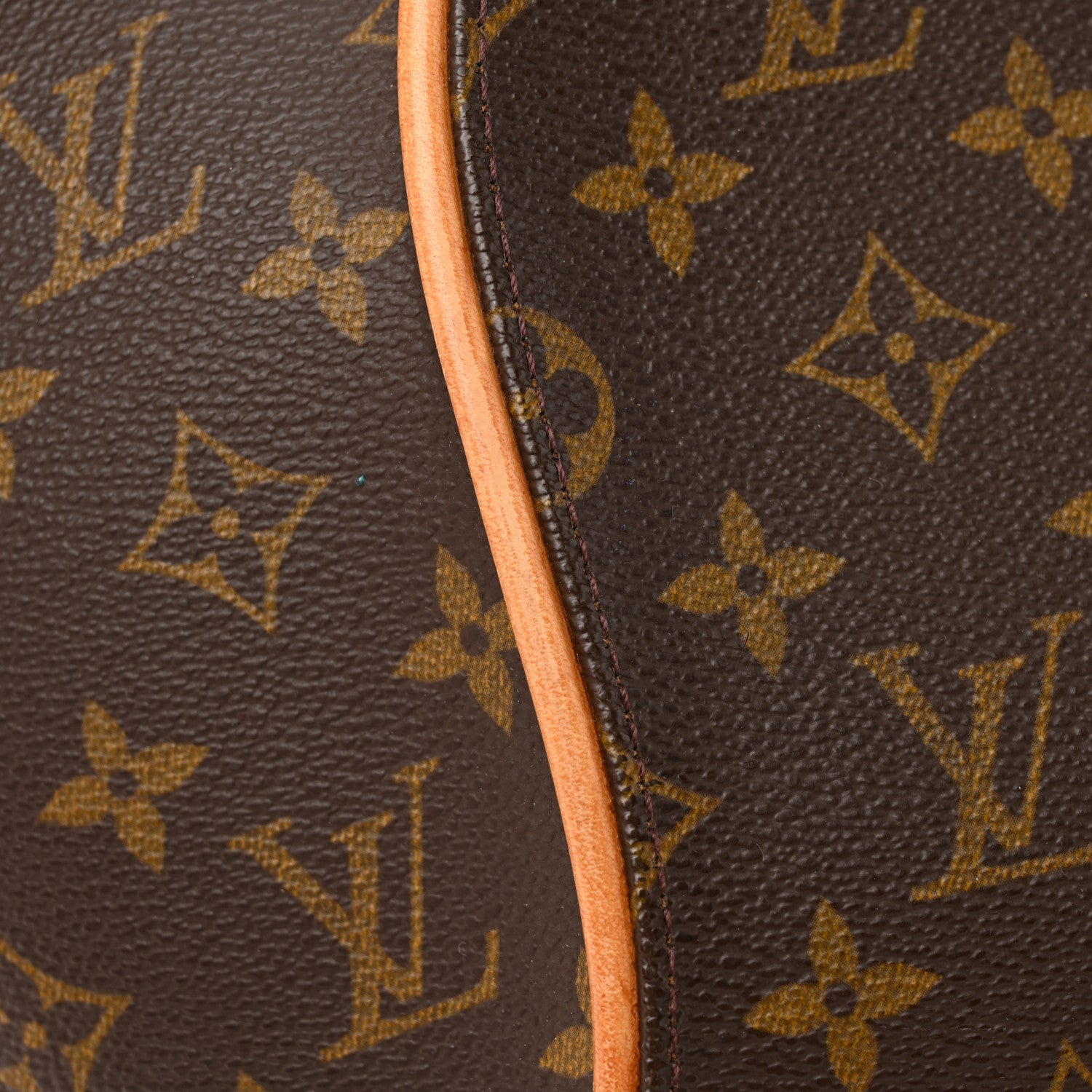 Louis Vuitton Monogram Ellipse MM 23 of 26