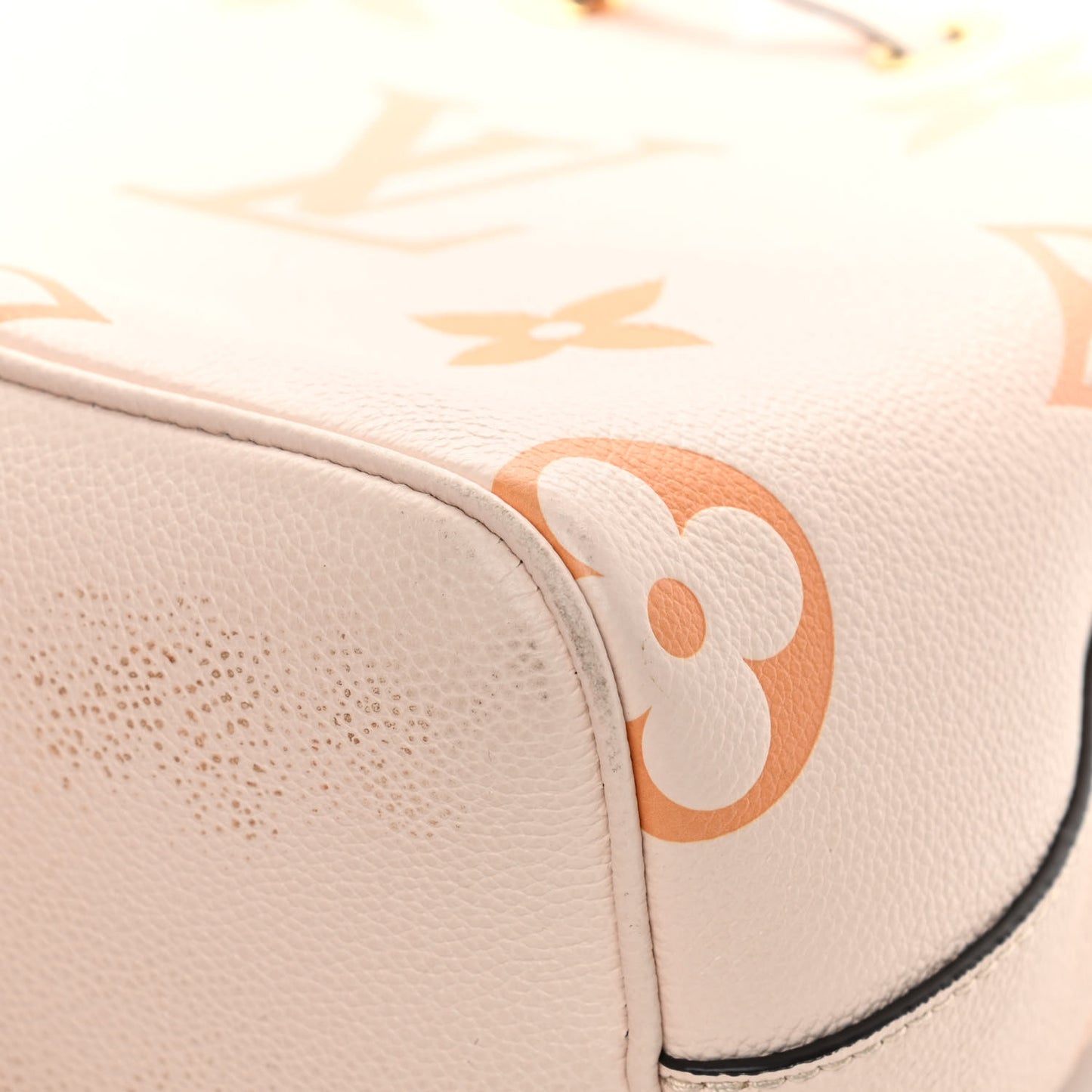 Empreinte Monogram Giant By The Pool Neonoe BB Cream Saffron