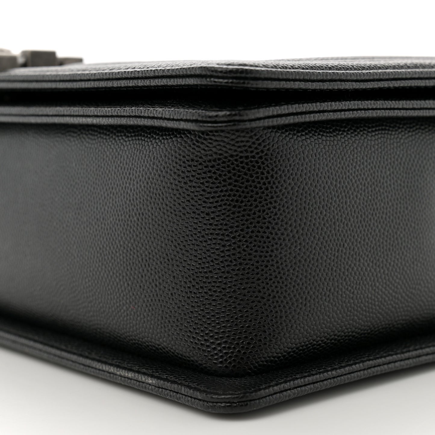 Caviar Quilted New Medium Boy Flap Black