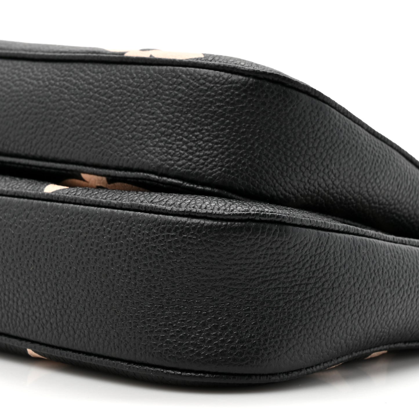 Empreinte Monogram Giant Multi Pochette Accessories Black Beige