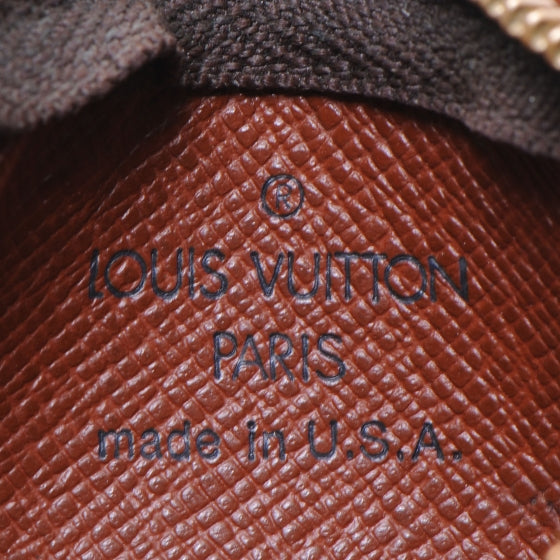 Louis Vuitton Monogram Key Pouch 7 of 8