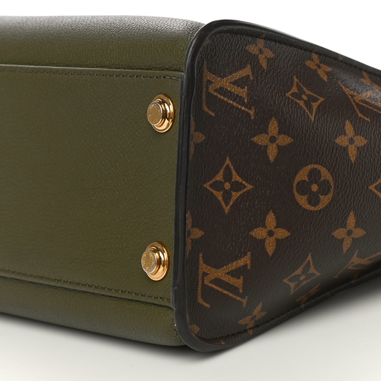 Calfskin Monogram On My Side MM Laurier Green Toffee Latte Beige
