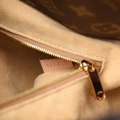 Louis Vuitton Monogram Artsy MM 6 of 11