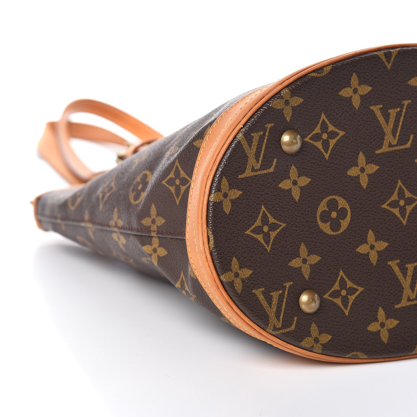 Monogram Petit Bucket 23