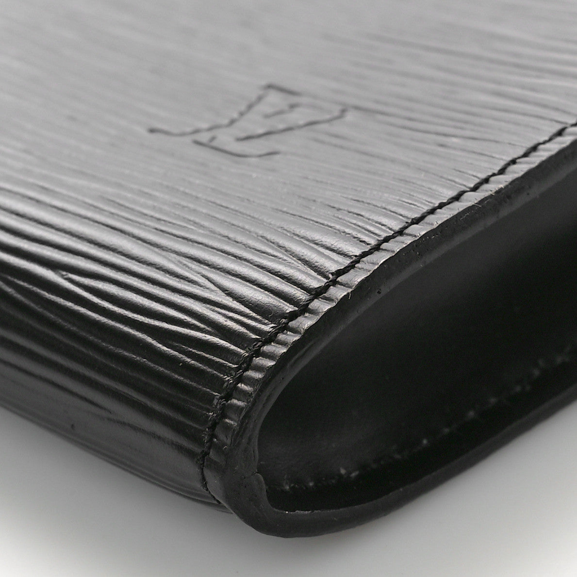 Epi Pochette Accessories 24 Black
