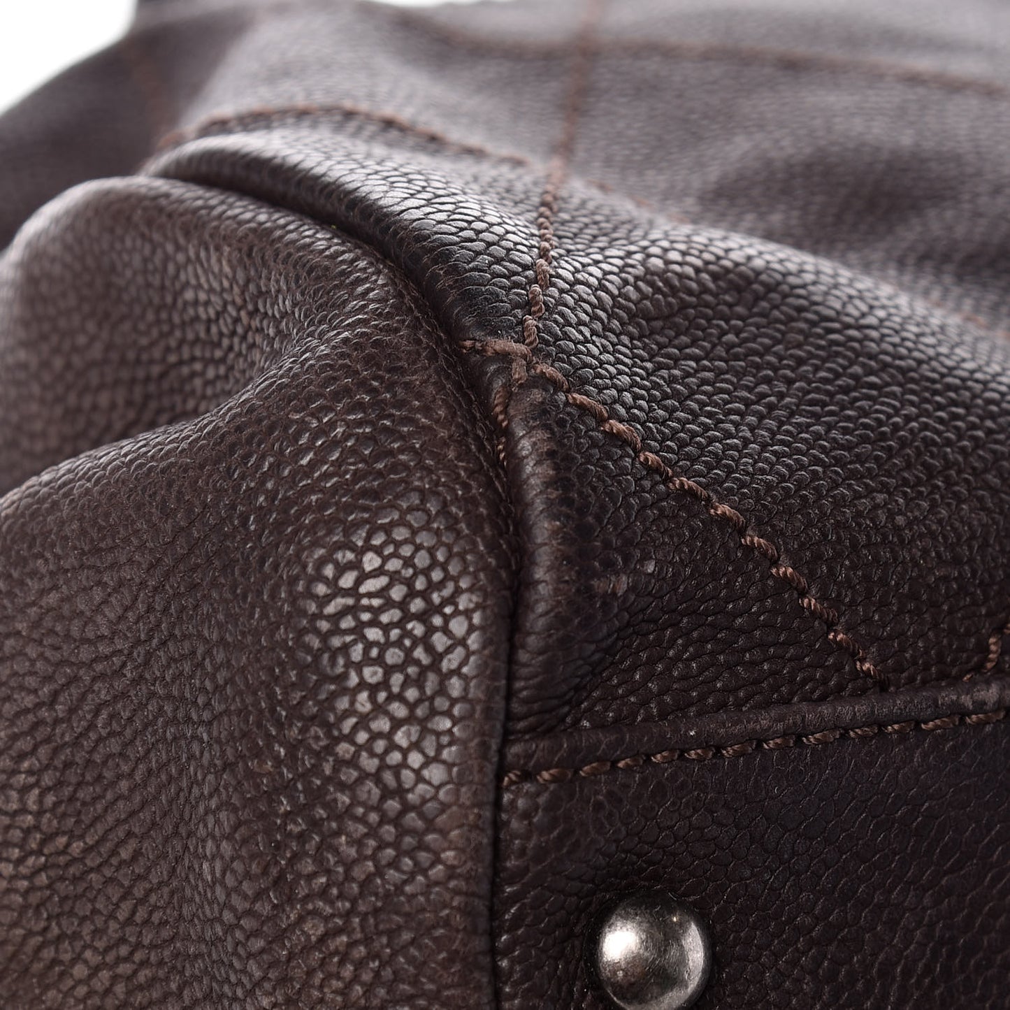 Caviar Large Outdoor Ligne Doctor Bag Brown