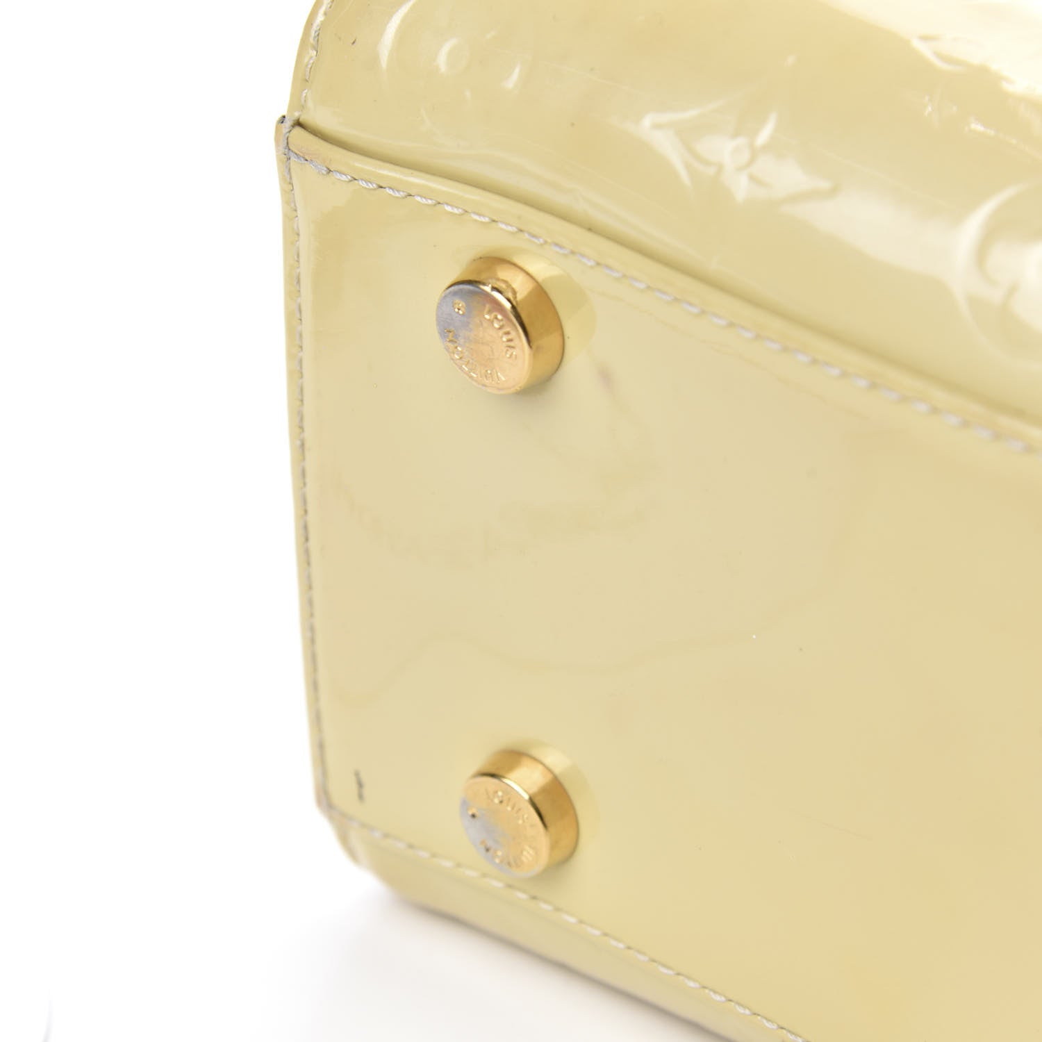 Louis Vuitton Vernis Brea MM Blanc Corail 9 of 22