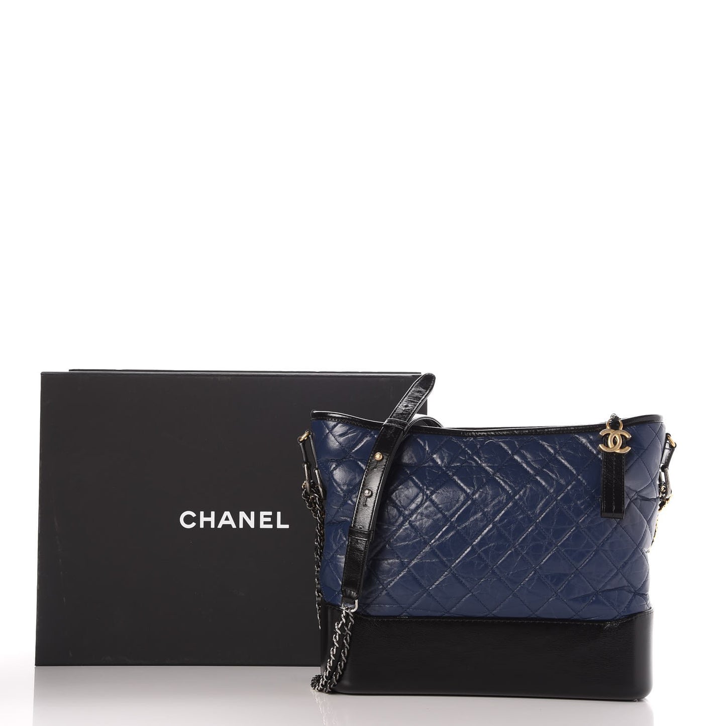Aged Calfskin Quilted Large Gabrielle Hobo Navy Black