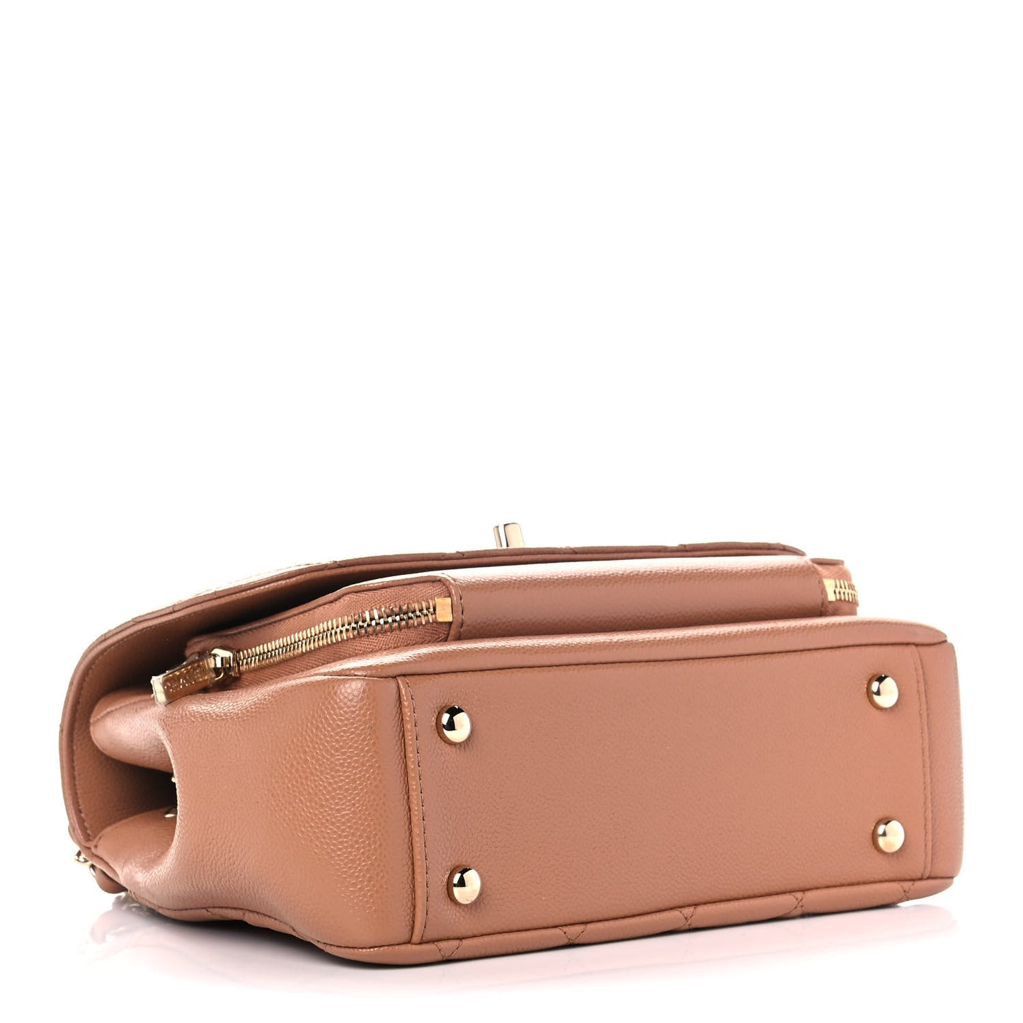 Caviar Quilted Medium Business Affinity Flap Brown